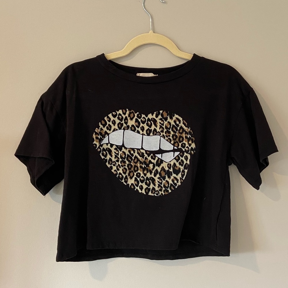 Black Cheetah Crop Tshirt